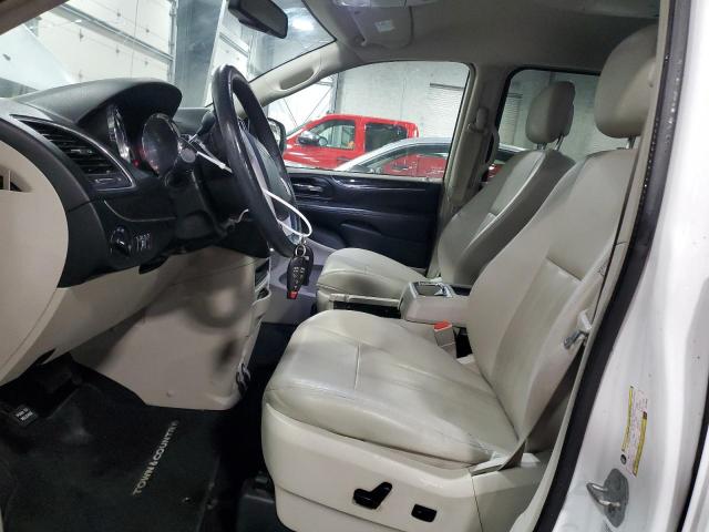 Photo 7 from auction – 2016 CHRYSLER TOWN & COU with VIN 2C4RC1BG6GR128595