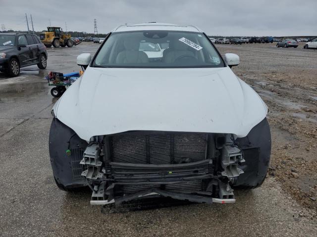 Photo 5 from auction – 2021 VOLVO XC60 T5 MO with VIN YV4102DK6M1744632