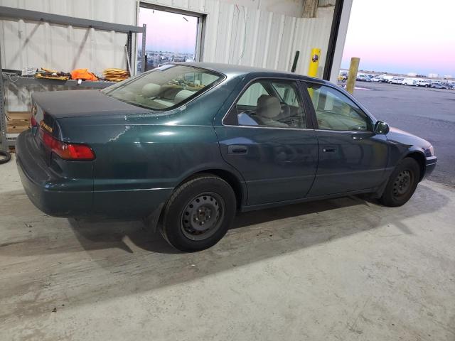 Photo 3 from auction – 1997 TOYOTA CAMRY LE with VIN JT2BG22K9V0100449