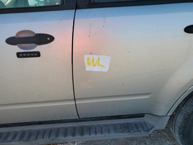Photo 12 from auction – 2010 FORD ESCAPE XLT with VIN 1FMCU0D73AKD37532