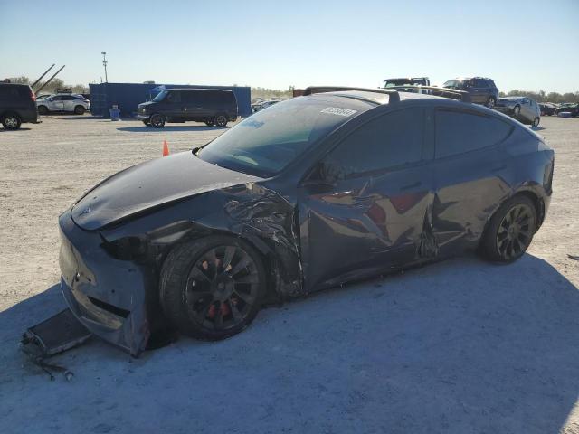 TESLA MODEL Y 2022 с VIN 7SAYGDEEXNF368353 - Снимка от търг