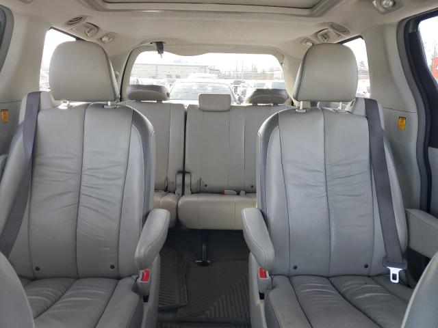 Photo 10 from auction – 2011 TOYOTA SIENNA XLE with VIN 5TDYK3DC2BS033231