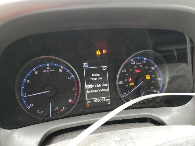 Photo 9 from auction – 2018 TOYOTA RAV4 LE with VIN 2T3BFREV0JW767425