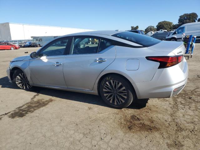 Photo 2 from auction – 2024 NISSAN ALTIMA SV with VIN 1N4BL4DV2RN393311