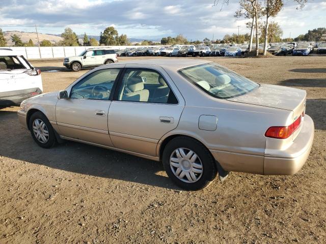 Photo 2 from auction – 2000 TOYOTA CAMRY CE with VIN JT2BG22K0Y0527054