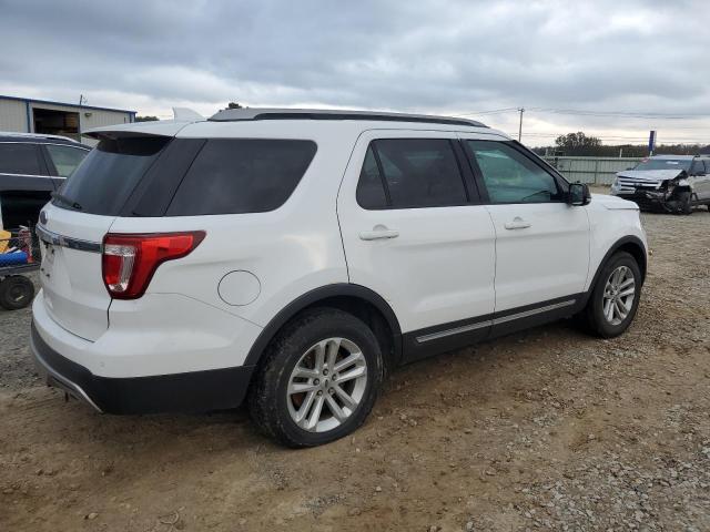 Photo 3 from auction – 2017 FORD EXPLORER X with VIN 1FM5K7D87HGB16433