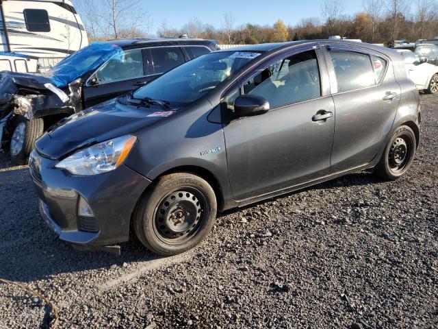 TOYOTA PRIUS C 2012 with VIN JTDKDTB31C1008418 - Photo from auction