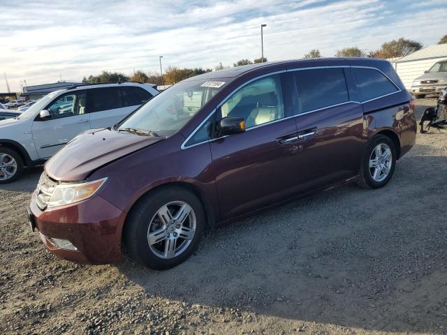 Photo 1 from auction – 2011 HONDA ODYSSEY TO with VIN 5FNRL5H93BB003672