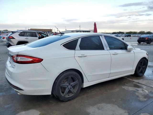 Photo 3 from auction – 2016 FORD FUSION SE with VIN 3FA6P0HD8GR217289