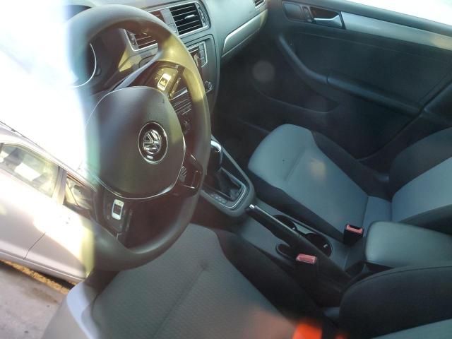 Photo 8 from auction – 2017 VOLKSWAGEN JETTA S with VIN 3VW2B7AJ6HM246401