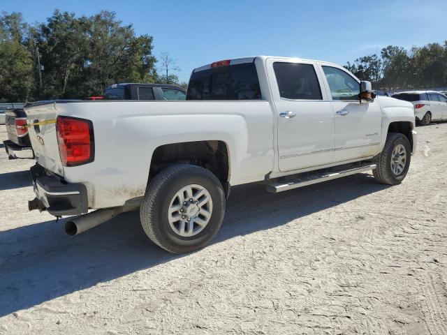 Фото 3 с аукциона – 2016 CHEVROLET SILVERADO с VIN 1GC4K0C82GF201435