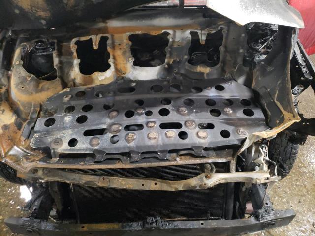 Photo 12 from auction – 2006 TOYOTA RAV4 with VIN JTMZD33V666007609