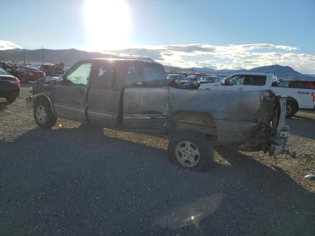 Photo 2 from auction – 2001 CHEVROLET SILVERADO with VIN 1GCEK19T61E208715