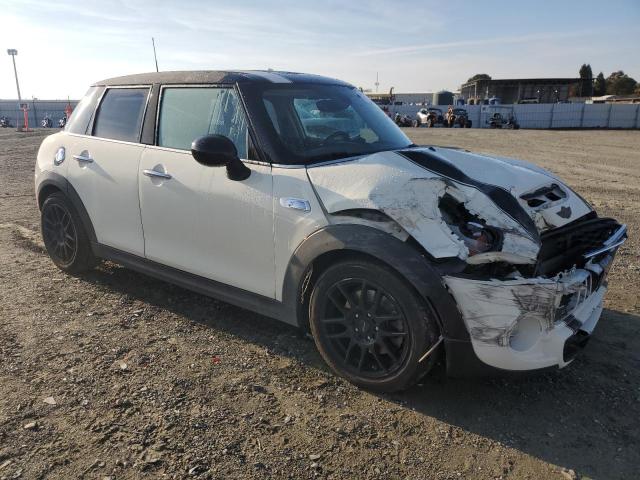 Photo 4 from auction – 2017 MINI COOPER S with VIN WMWXU3C36H2B64492