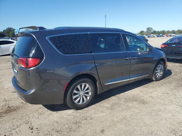 Photo 3 from auction – 2019 CHRYSLER PACIFICA T with VIN 2C4RC1BG3KR626486