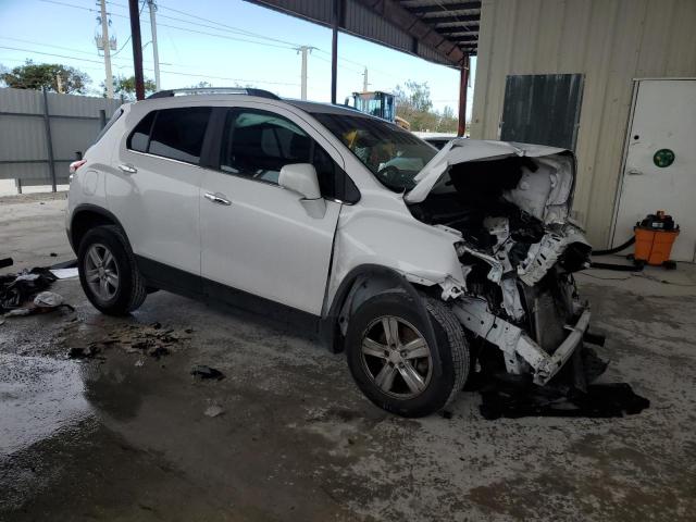 Photo 4 from auction – 2017 CHEVROLET TRAX 1LT with VIN 3GNCJLSB2HL261761