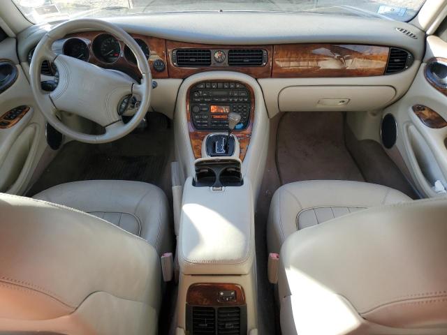 Photo 8 from auction – 1998 JAGUAR XJ8 with VIN SAJHX1248WC853422