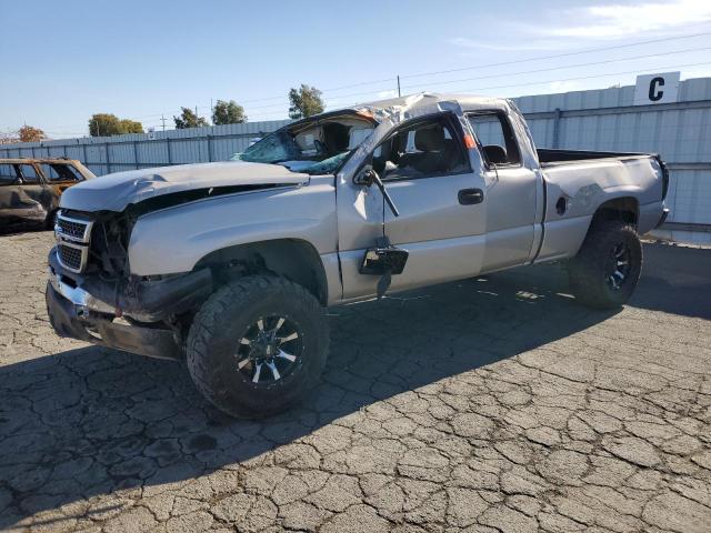 CHEVROLET SILVERADO 2006 with VIN 1GCEC19V66Z114770 - Photo from auction