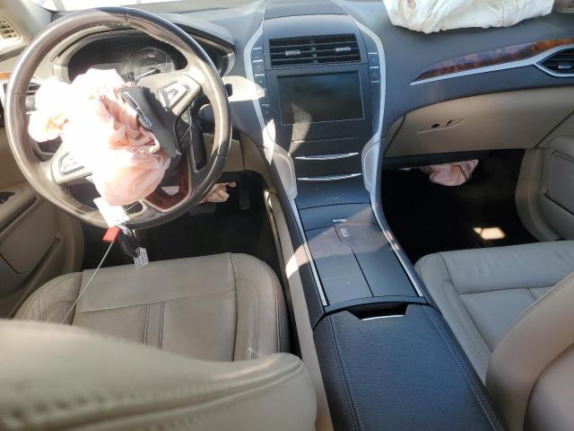Photo 8 from auction – 2016 LINCOLN MKZ HYBRID with VIN 3LN6L2LU3GR620746
