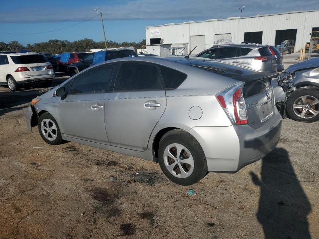 Photo 2 from auction – 2013 TOYOTA PRIUS with VIN JTDKN3DU0D0352591