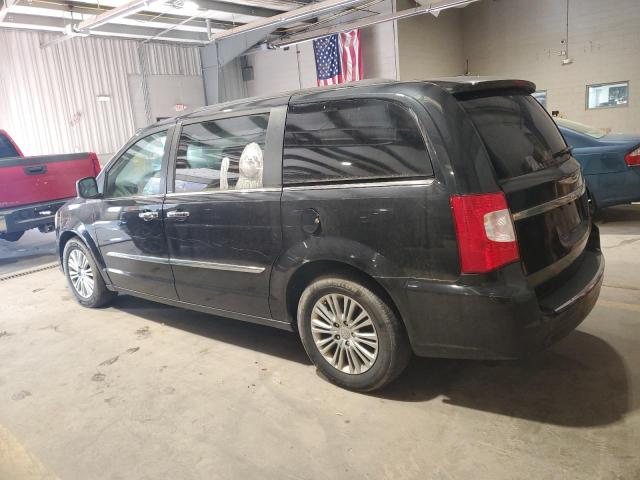 Photo 2 from auction – 2013 CHRYSLER TOWN & COU with VIN 2C4RC1CG2DR694103