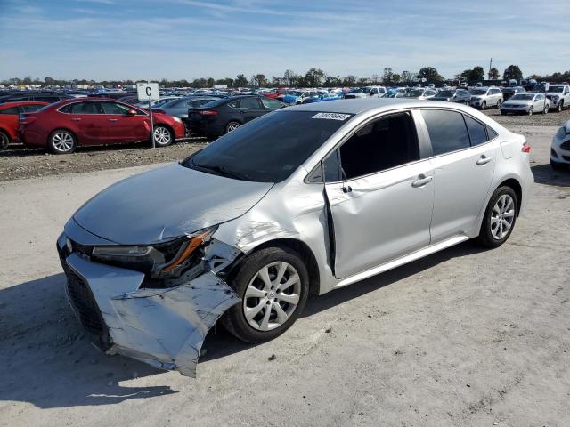TOYOTA COROLLA LE 2022 with VIN 5YFEPMAE1NP284304 - Photo from auction