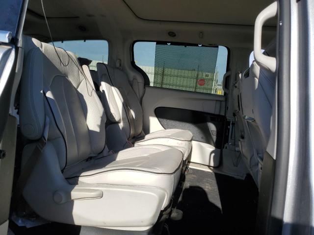 Photo 11 from auction – 2017 CHRYSLER PACIFICA L with VIN 2C4RC1J76HR500682