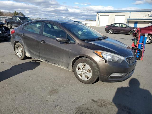 Photo 4 from auction – 2015 KIA FORTE LX with VIN KNAFX4A68F5321048
