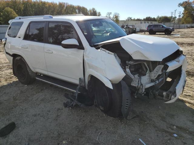 Photo 4 from auction – 2016 TOYOTA 4RUNNER SR with VIN JTEZU5JR1G5137026
