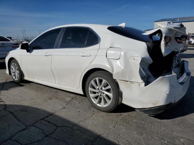 Photo 2 from auction – 2022 TOYOTA CAMRY with VIN 4T1C11AK9NU706735