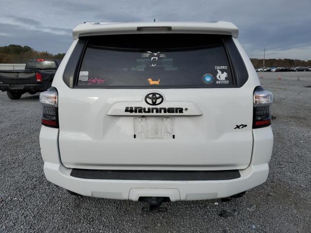 Photo 6 from auction – 2018 TOYOTA 4RUNNER SR with VIN JTEZU5JR5J5184695