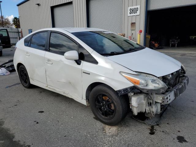 Photo 4 from auction – 2013 TOYOTA PRIUS with VIN JTDKN3DU7D5643561