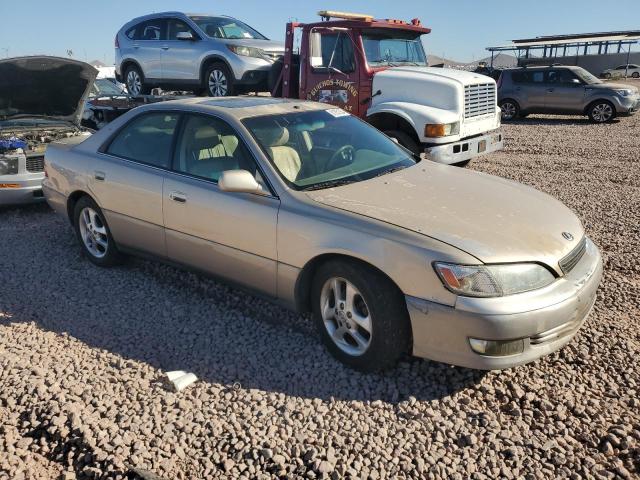 Photo 4 from auction – 2001 LEXUS ES 300 with VIN JT8BF28GX10322567