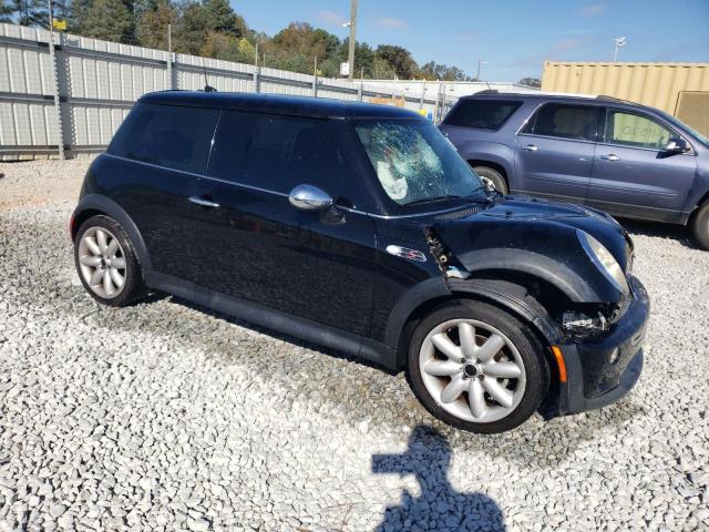 Photo 4 from auction – 2005 MINI COOPER S with VIN WMWRE33495TD96931