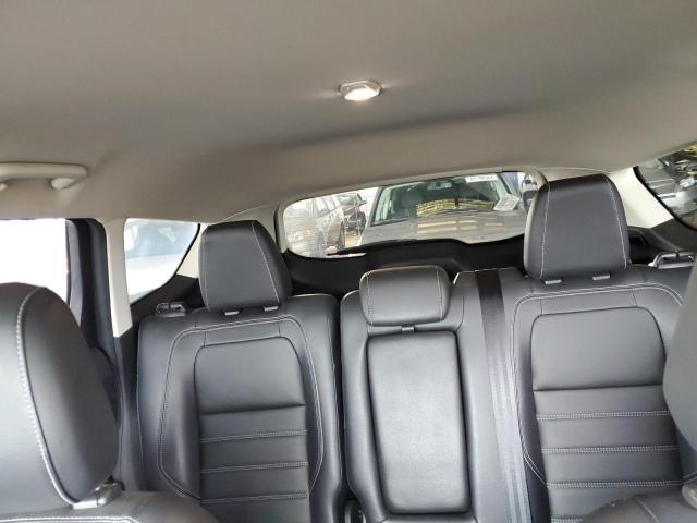 Photo 10 from auction – 2018 FORD ESCAPE SEL with VIN 1FMCU9HD2JUA99780