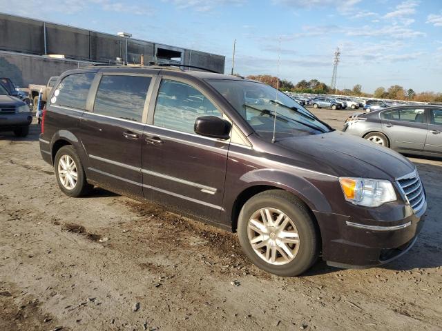 Photo 4 from auction – 2010 CHRYSLER TOWN & COU with VIN 2A4RR5D19AR299180