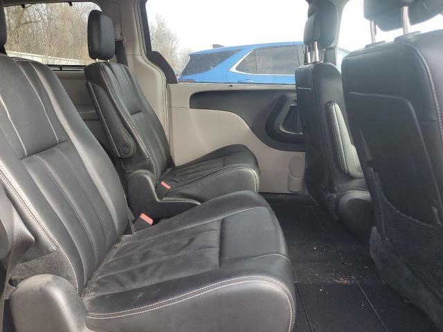 Photo 11 from auction – 2013 CHRYSLER TOWN & COU with VIN 2C4RC1BG5DR802506