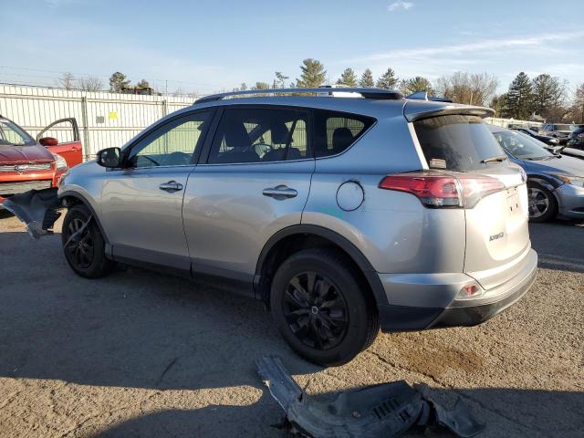 Photo 2 from auction – 2018 TOYOTA RAV4 LE with VIN JTMBFREV8JJ211197