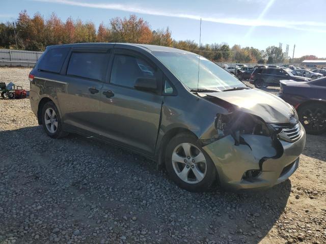 Photo 4 from auction – 2011 TOYOTA SIENNA with VIN 5TDZK3DC5BS159071