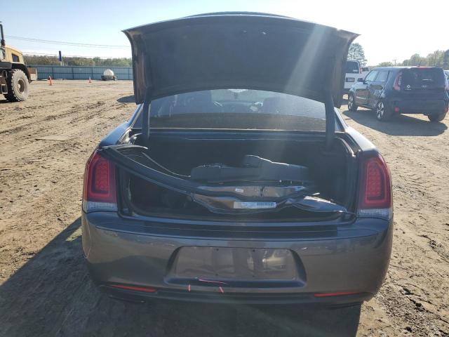 Photo 6 from auction – 2017 CHRYSLER 300 S with VIN 2C3CCABG7HH616049