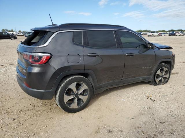 Photo 3 from auction – 2017 JEEP COMPASS LA with VIN 3C4NJCBB2HT605896