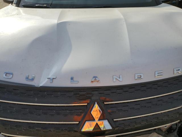 Photo 11 from auction – 2024 MITSUBISHI OUTLANDER with VIN JA4J3VA89RZ003561
