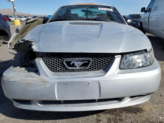 Photo 5 from auction – 2000 FORD MUSTANG with VIN 1FAFP4044YF314958