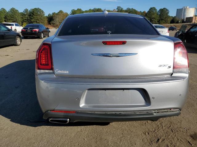 Photo 6 from auction – 2018 CHRYSLER 300 S with VIN 2C3CCABG7JH295877