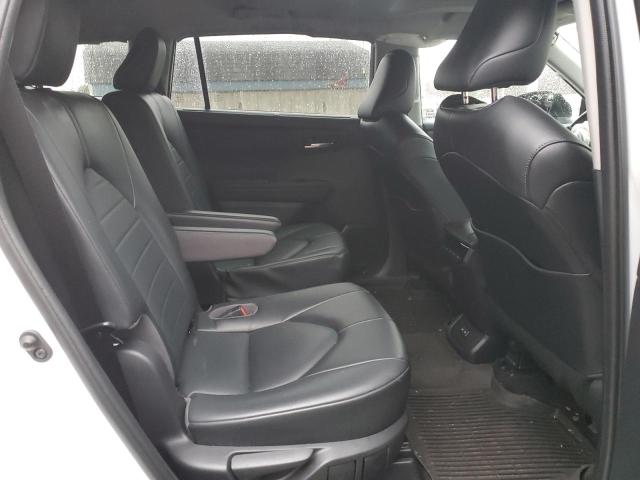 Photo 11 from auction – 2022 TOYOTA HIGHLANDER with VIN 5TDGZRBH3NS176220