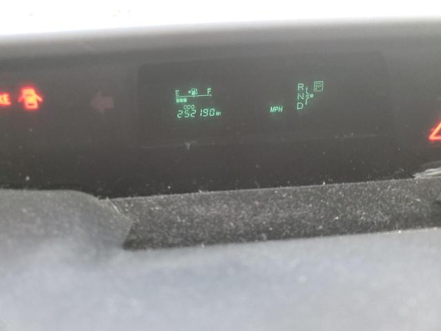 Photo 9 from auction – 2005 TOYOTA PRIUS with VIN JTDKB20U757035098