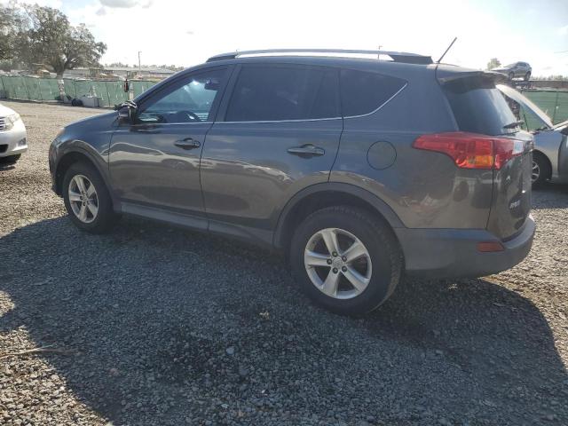 Photo 2 from auction – 2014 TOYOTA RAV4 XLE with VIN 2T3WFREV6EW118428
