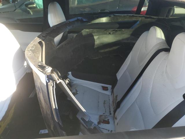 Photo 11 from auction – 2022 TESLA MODEL X with VIN 7SAXCAE55NF359694