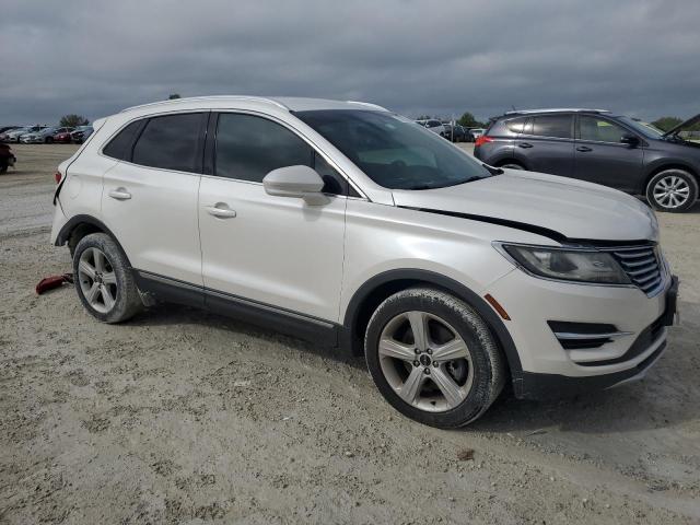Photo 4 from auction – 2015 LINCOLN MKC with VIN 5LMCJ1A94FUJ47090