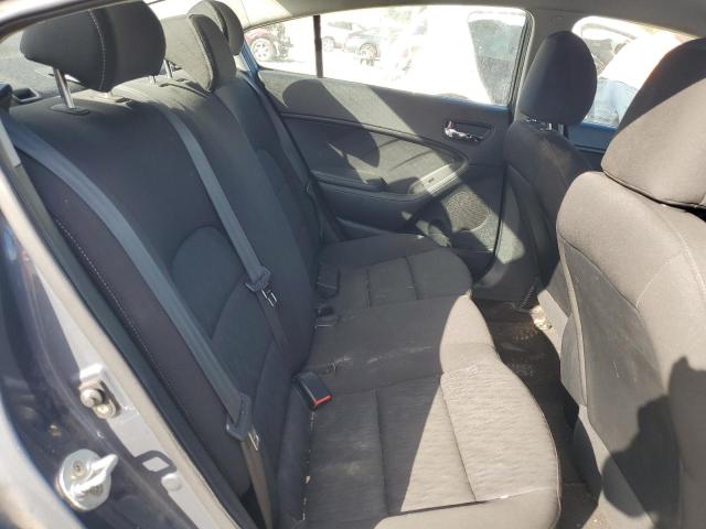 Photo 10 from auction – 2016 KIA FORTE LX with VIN KNAFK4A69G5570992